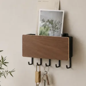 Porte-clés mural en bois